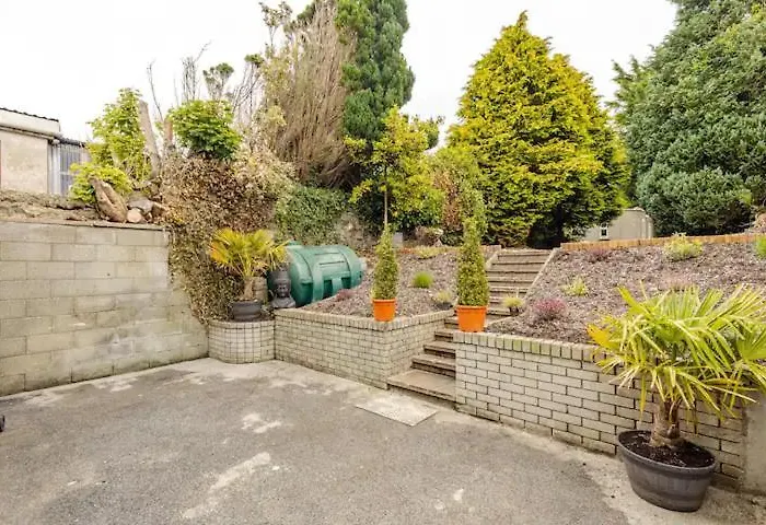 Doorstep To The Burren Vendégház *